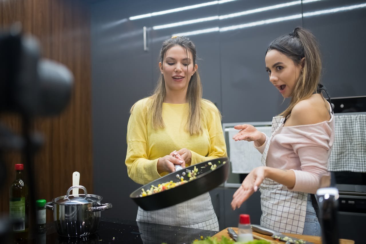 Celebrity Chef Opens New Restaurant in New York