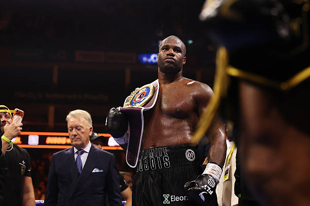 Dubois Stops Wardley in Two Rounds to Retain WBO Heavyweight Title